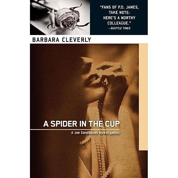 A Spider in the Cup / A Detective Joe Sandilands Novel Bd.11, Barbara Cleverly