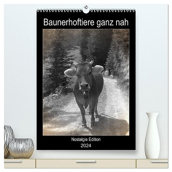 Bauernhoftiere ganz nah - Nostalgie Edition (hochwertiger Premium Wandkalender 2024 DIN A2 hoch), Kunstdruck in Hochglanz, Kattobello