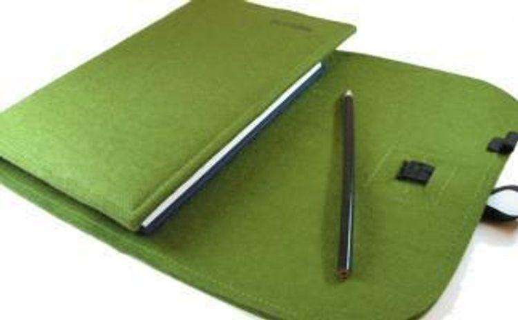 Buchfilz Buchhülle grün, mit Bleistift bestellen | Weltbild.de