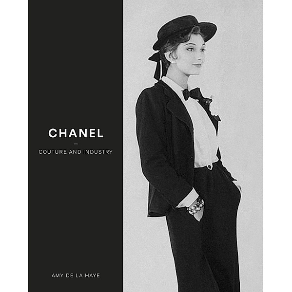 Chanel, Amy De La Haye