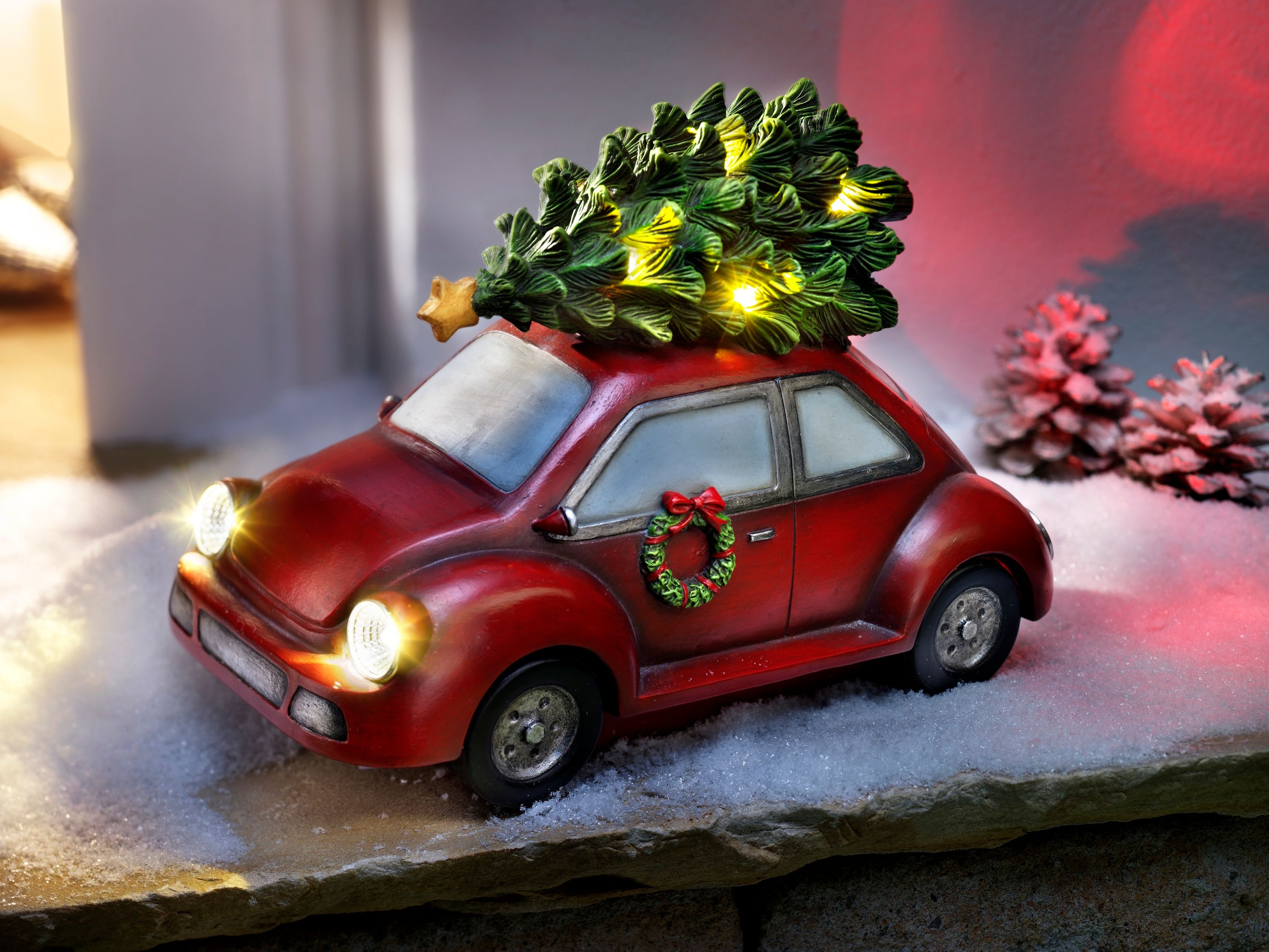 Deko-Auto mit LED-Beleuchtung+Tannenbaum