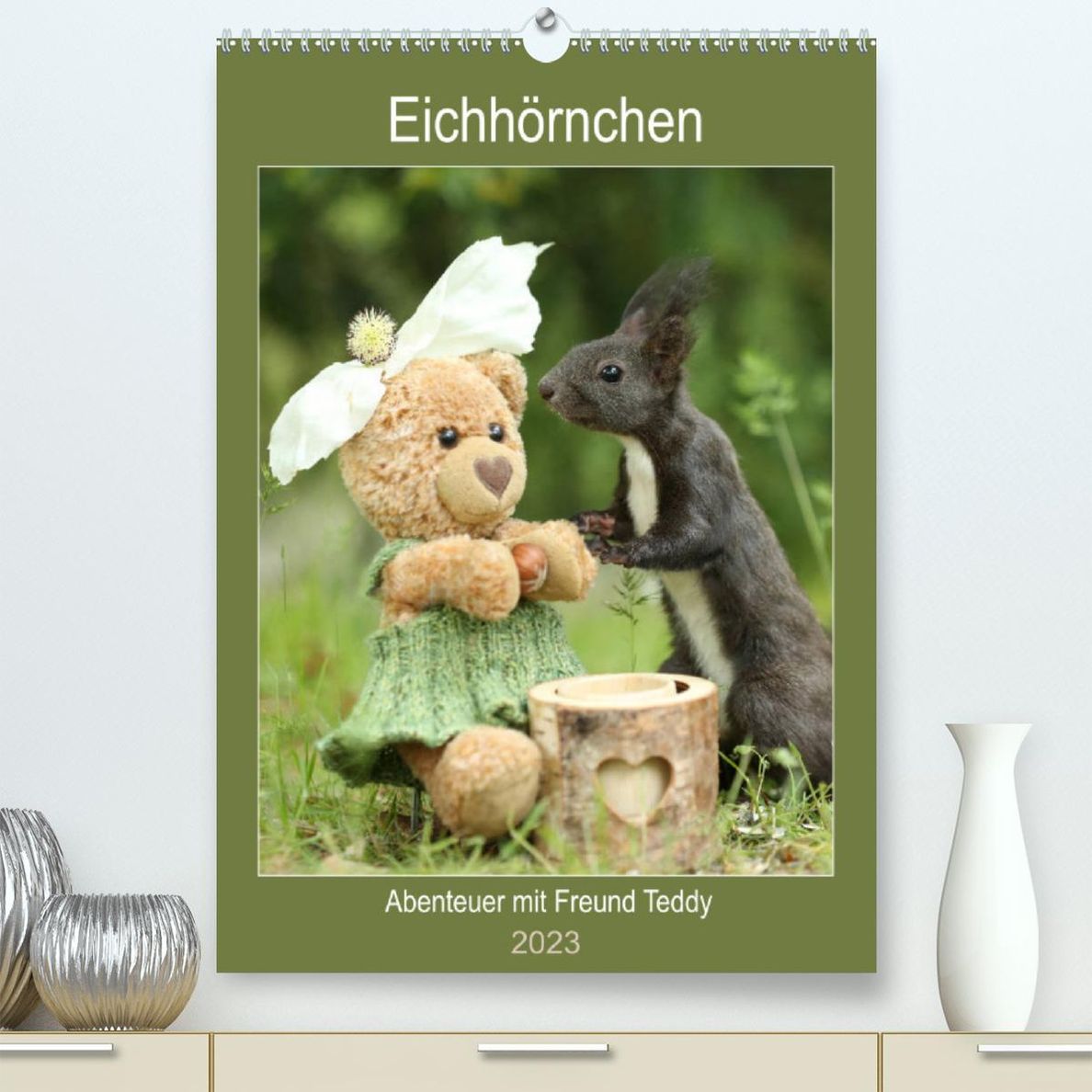 Eichhörnchen - Abenteuer mit Freund Teddy Premium, hochwertiger DIN A2  Wandkalender 2023, Kunstdruck in Hochglanz - Kalender bestellen