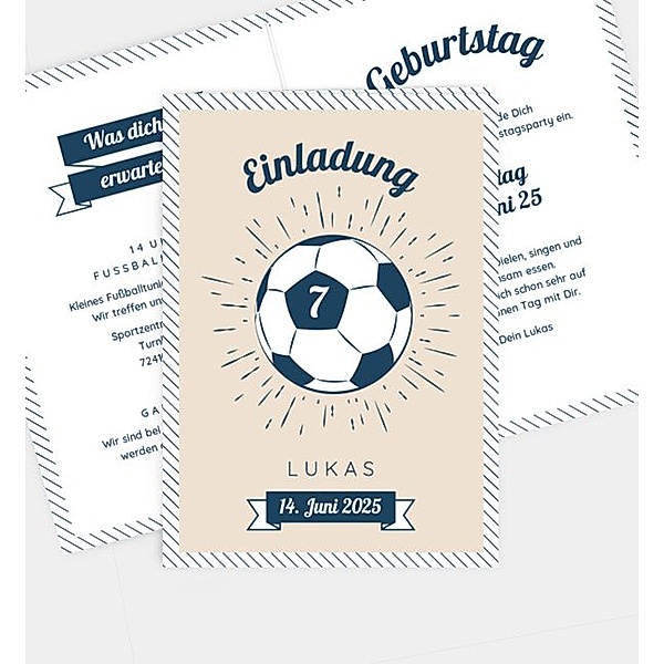 Einladungskarte Fussball, Klappkarte hoch (105 x 148mm)