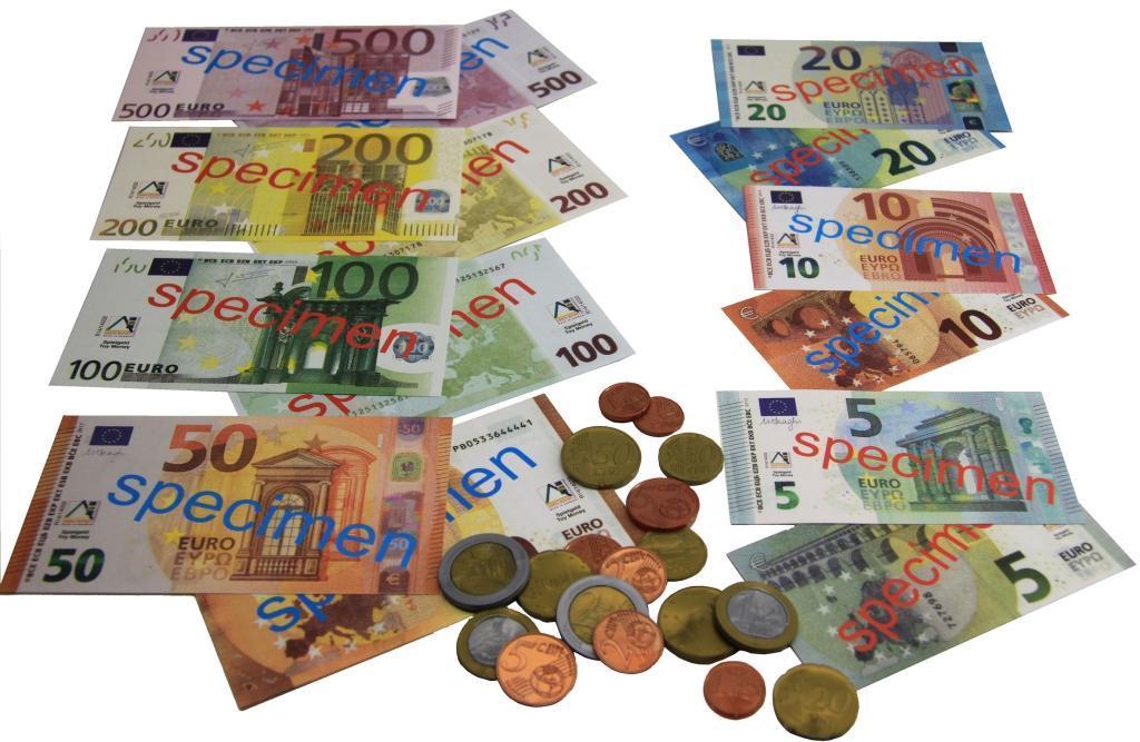 Featured image of post Spielgeld Euro Scheine Originalgr e Kostenlos Denn in einer echtgeld spielothek kann jeder spieler echtes online casino geld gewinnen