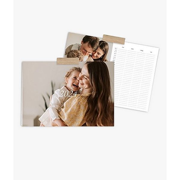 Familienplaner 2024 gestalten mit eigenen Fotos (A3 quer) im Design We are Family