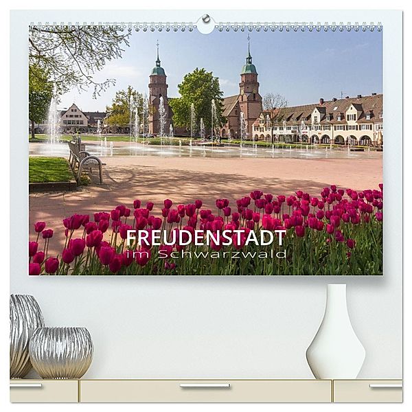 Freudenstadt im Schwarzwald - Wandkalender (hochwertiger Premium Wandkalender 2025 DIN A2 quer), Kunstdruck in Hochglanz, Calvendo, Heike Butschkus