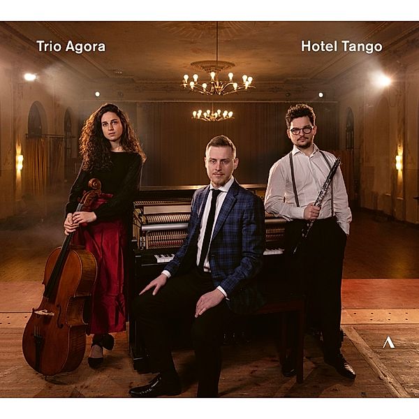 Hotel Tango, Trio Agora