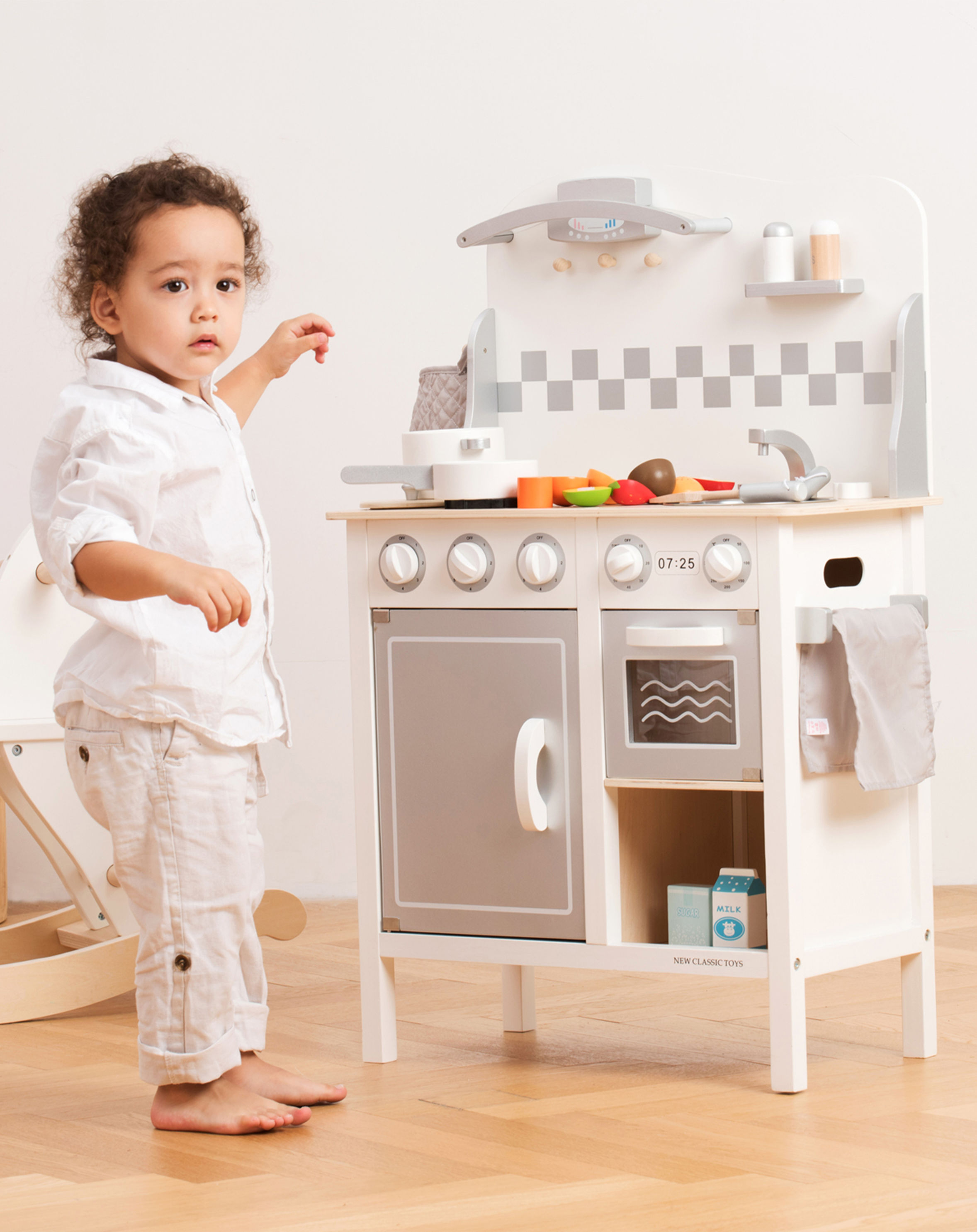 Kinderküche BON APPETIT DELUXE mit Zubehör in weiß silber kaufen