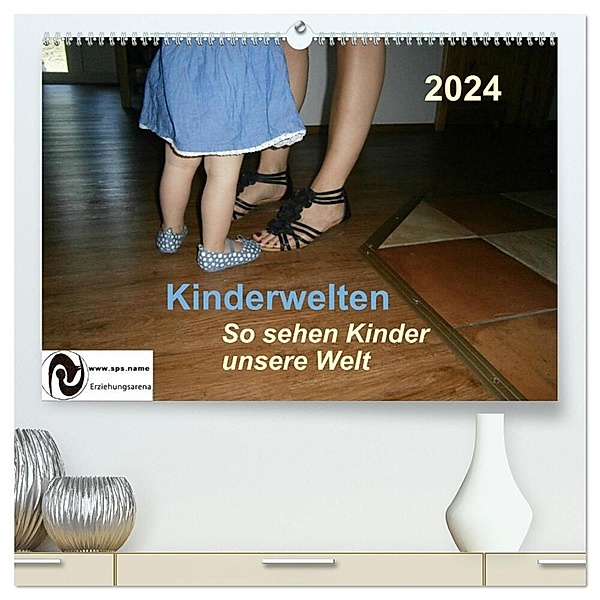 Kinderwelten - So sehen Kinder unsere Welt (hochwertiger Premium Wandkalender 2024 DIN A2 quer), Kunstdruck in Hochglanz, Querida