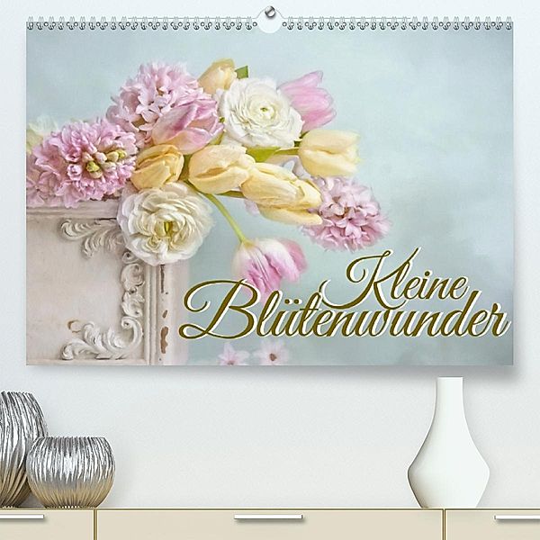 Kleine Blütenwunder (Premium-Kalender 2020 DIN A2 quer), Lizzy Pe