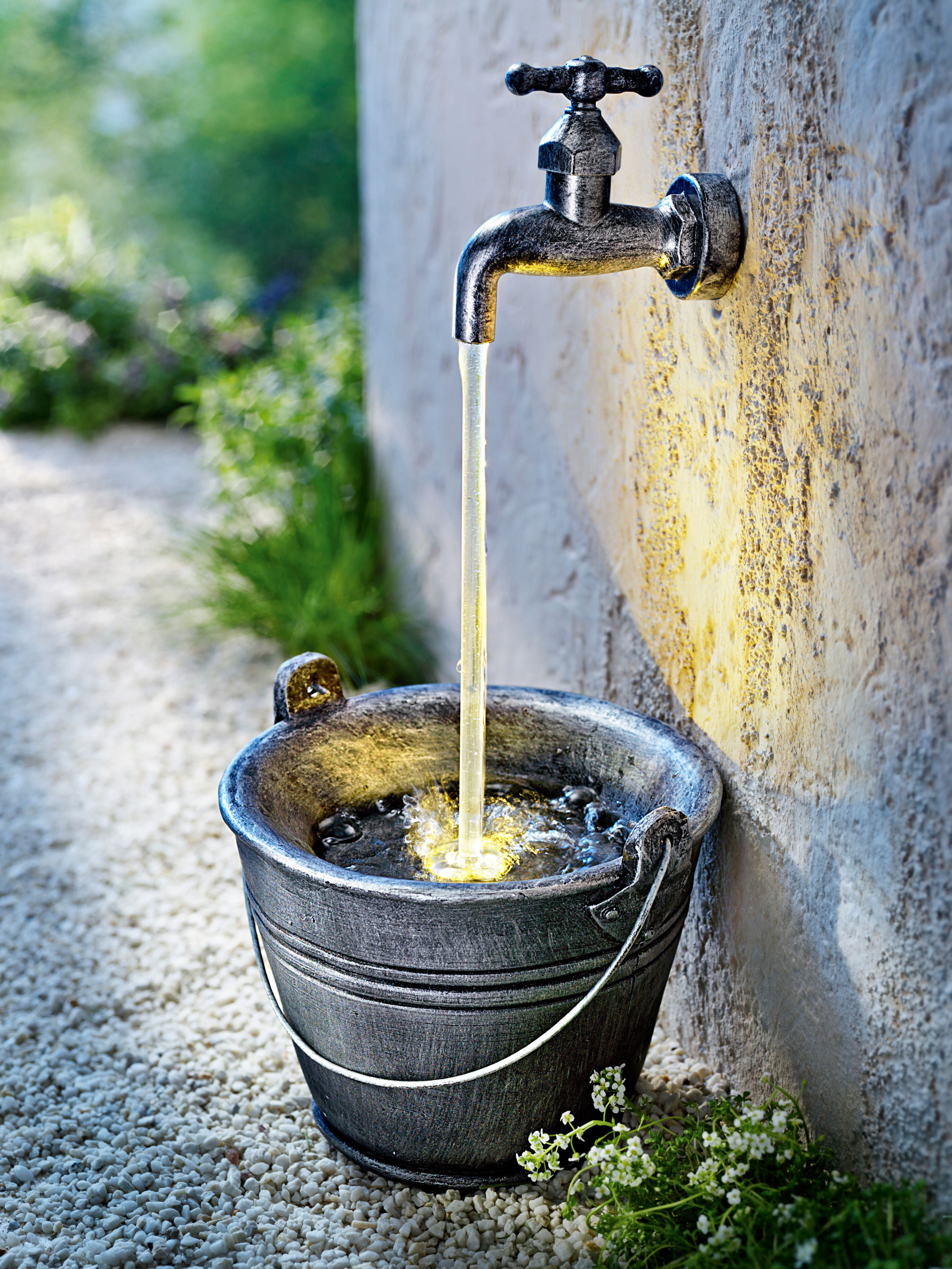 LED-Gartenbrunnen Wasserhahn jetzt bei Weltbild.at bestellen