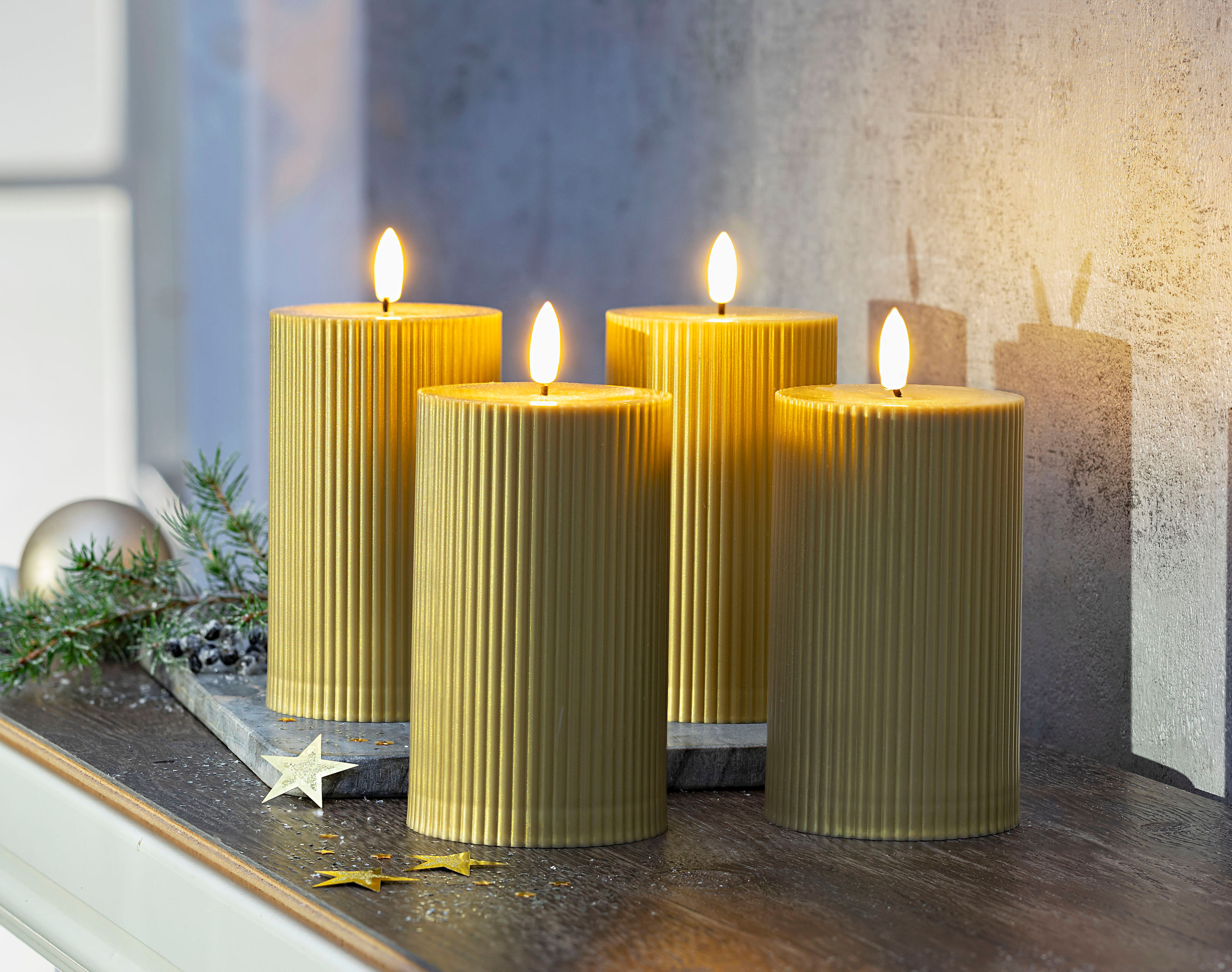 LED-Kerzen Striscia 4er-Set, Farbe: gold bestellen | Weltbild.de