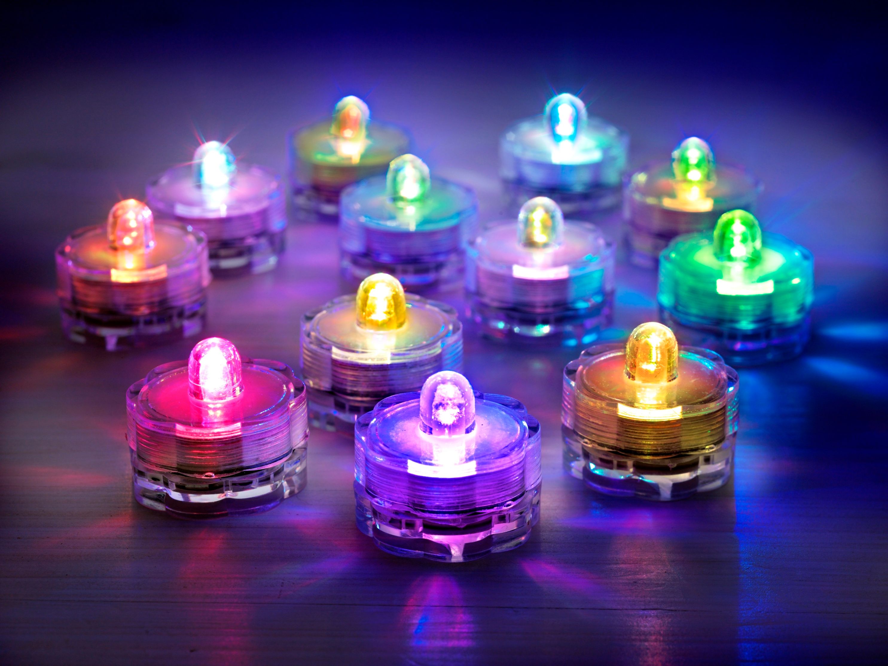 LED-Teelichter Colori, wasserdicht, 12er-Set Lichtfarbe: Farbwechsel |  Weltbild.de