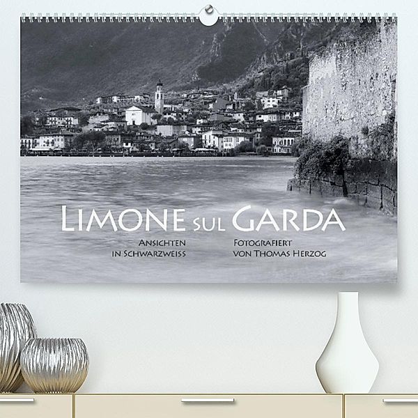 Limone sul Garda schwarzweiß (Premium, hochwertiger DIN A2 Wandkalender 2023, Kunstdruck in Hochglanz), Thomas Herzog, www.bild-erzaehler.com