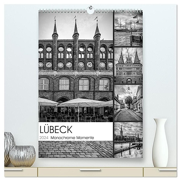 LÜBECK Monochrome Momente (hochwertiger Premium Wandkalender 2024 DIN A2 hoch), Kunstdruck in Hochglanz, Melanie Viola