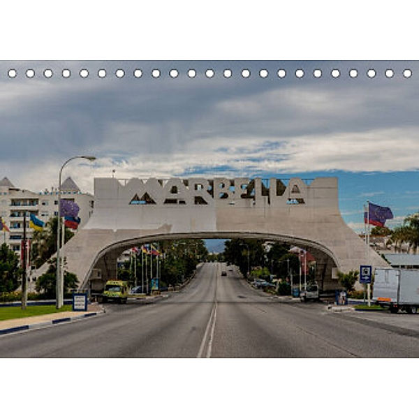 Marbella - die Stadt der Schönen und Reichen hat viele Gesichter (Tischkalender 2022 DIN A5 quer), CLAVE RODRIGUEZ Photography