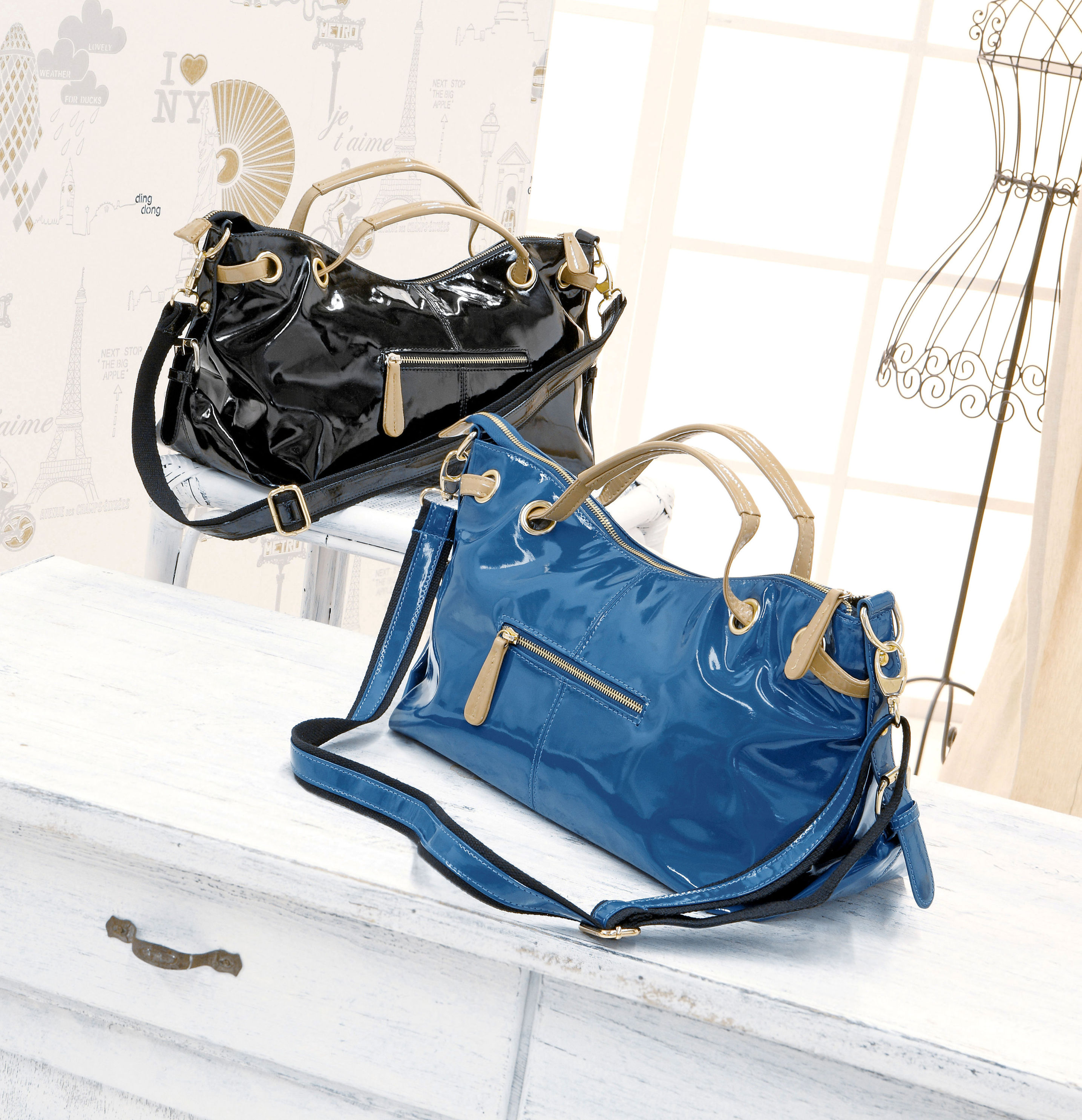 MAS[QUE]NADA Damen-Handtasche Paris, Lack-Synthetik Farbe: blau |  Weltbild.de