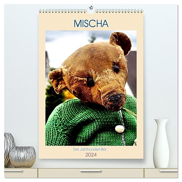 MISCHA - Der Jahrhundert-Bär (hochwertiger Premium Wandkalender 2024 DIN A2 hoch), Kunstdruck in Hochglanz, Henning von Löwis of Menar