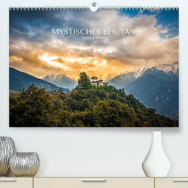 Mystisches Bhutan (Premium, hochwertiger DIN A2 Wandkalender 2023, Kunstdruck in Hochglanz), Tommy Seiter