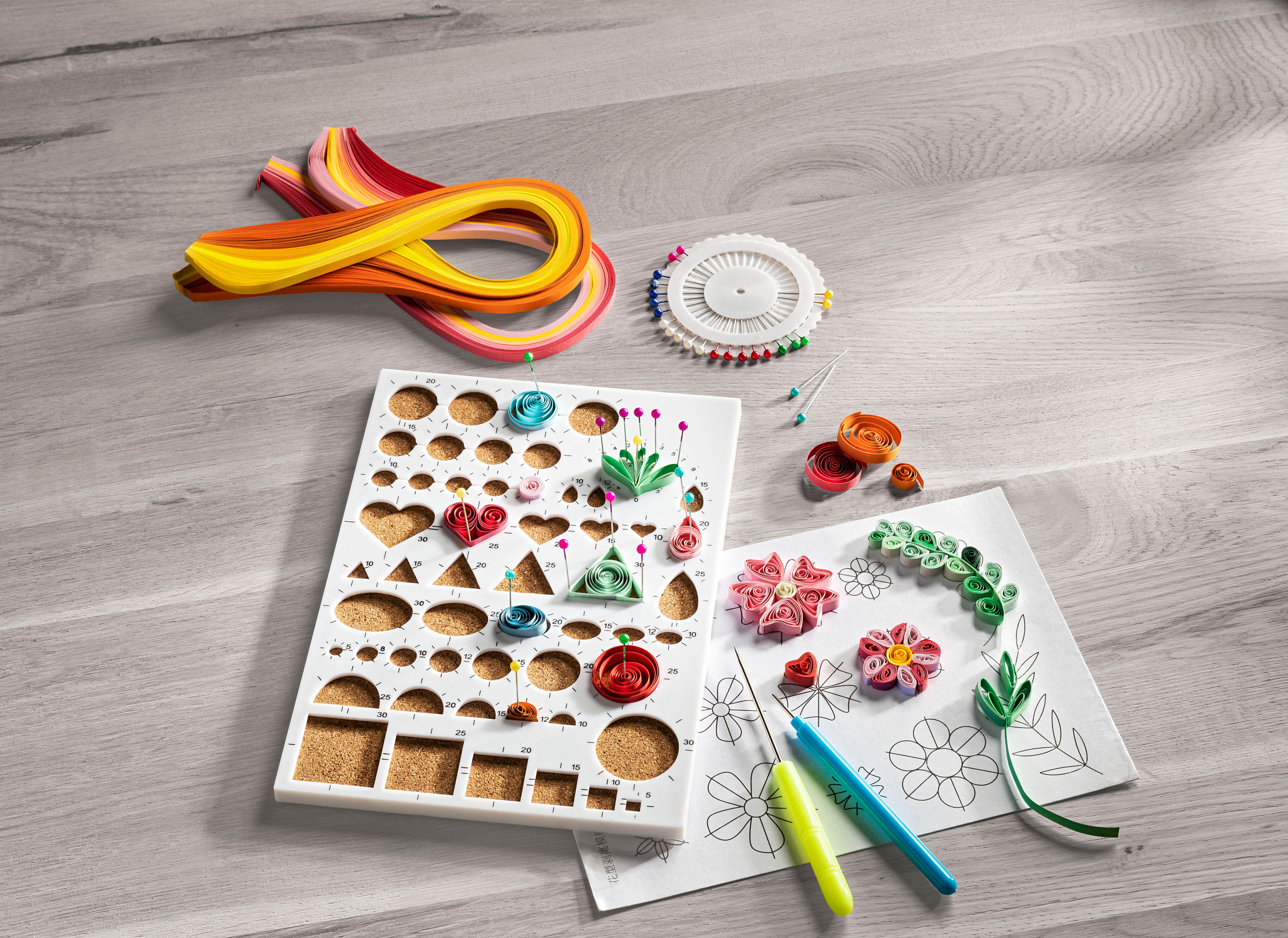 Papier Quilling-Set 949-teilig jetzt bei Weltbild.at bestellen