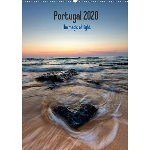 Portugal - Die Magie des Lichts (Wandkalender 2020 DIN A2 hoch), Paraskevas Comninos
