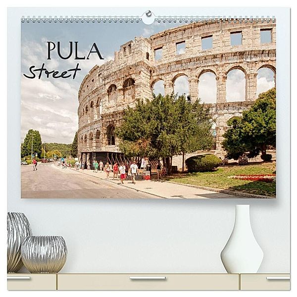 Pula Street (hochwertiger Premium Wandkalender 2024 DIN A2 quer), Kunstdruck in Hochglanz, Viktor Gross