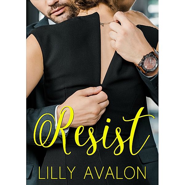 Resist, Lilly Avalon