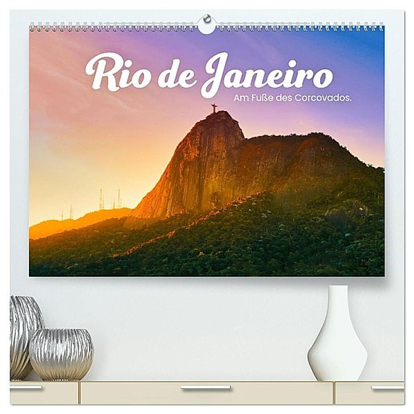 Rio de Janeiro - Am Fuße des Corcovados. (hochwertiger Premium Wandkalender 2024 DIN A2 quer), Kunstdruck in Hochglanz, SF