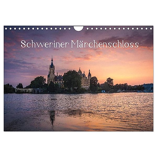 Schweriner Märchenschloss (Wandkalender 2024 DIN A4 quer), CALVENDO Monatskalender, Markus Müller