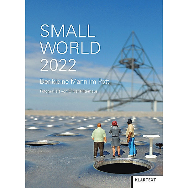 Small World 2022