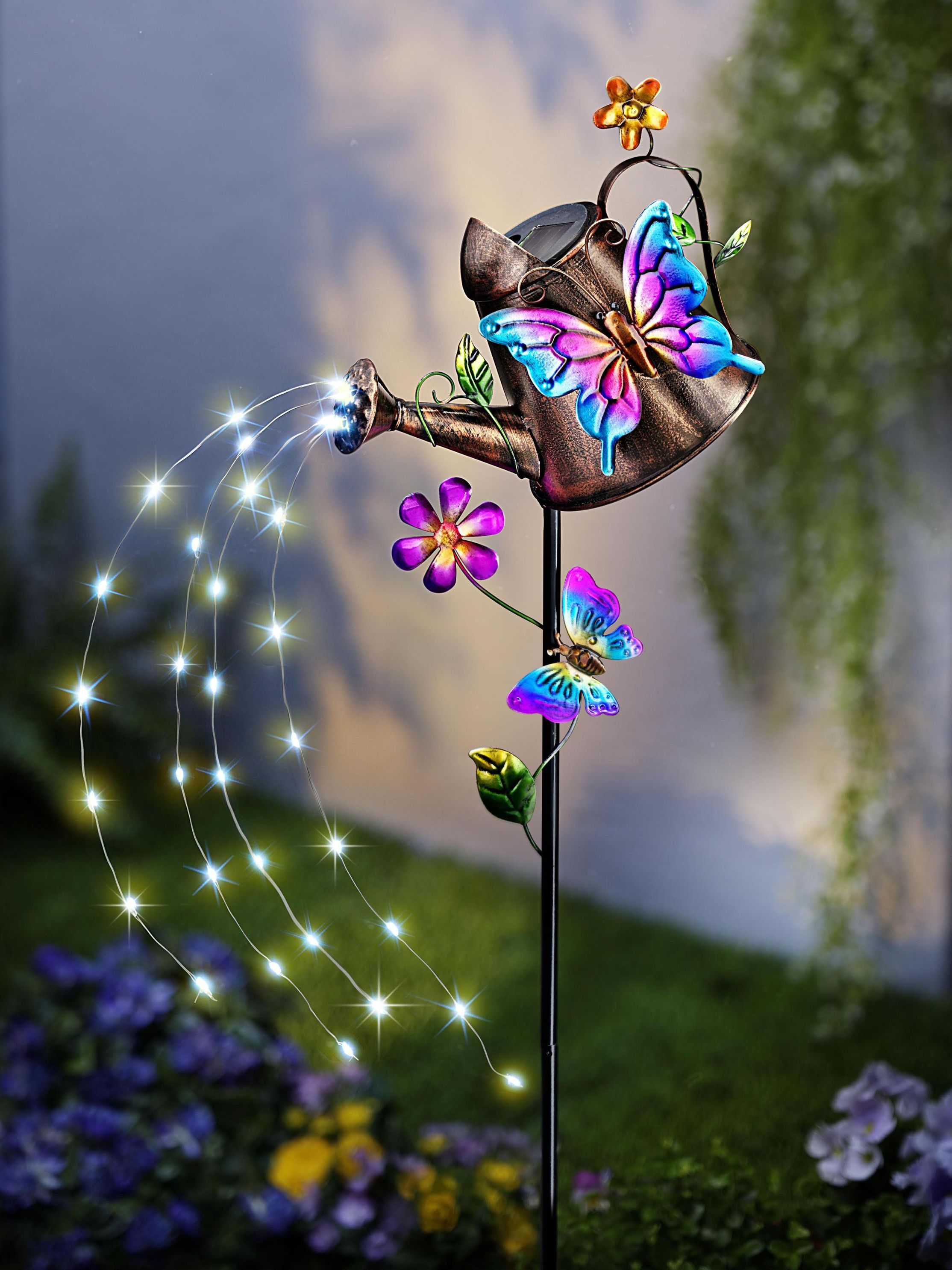 Solar-Gartenstecker mit Gießkanne Butterfly, 32 LEDs | Weltbild.de