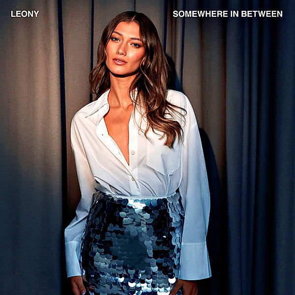 Somewhere In Between (2CD Digipack), Leony