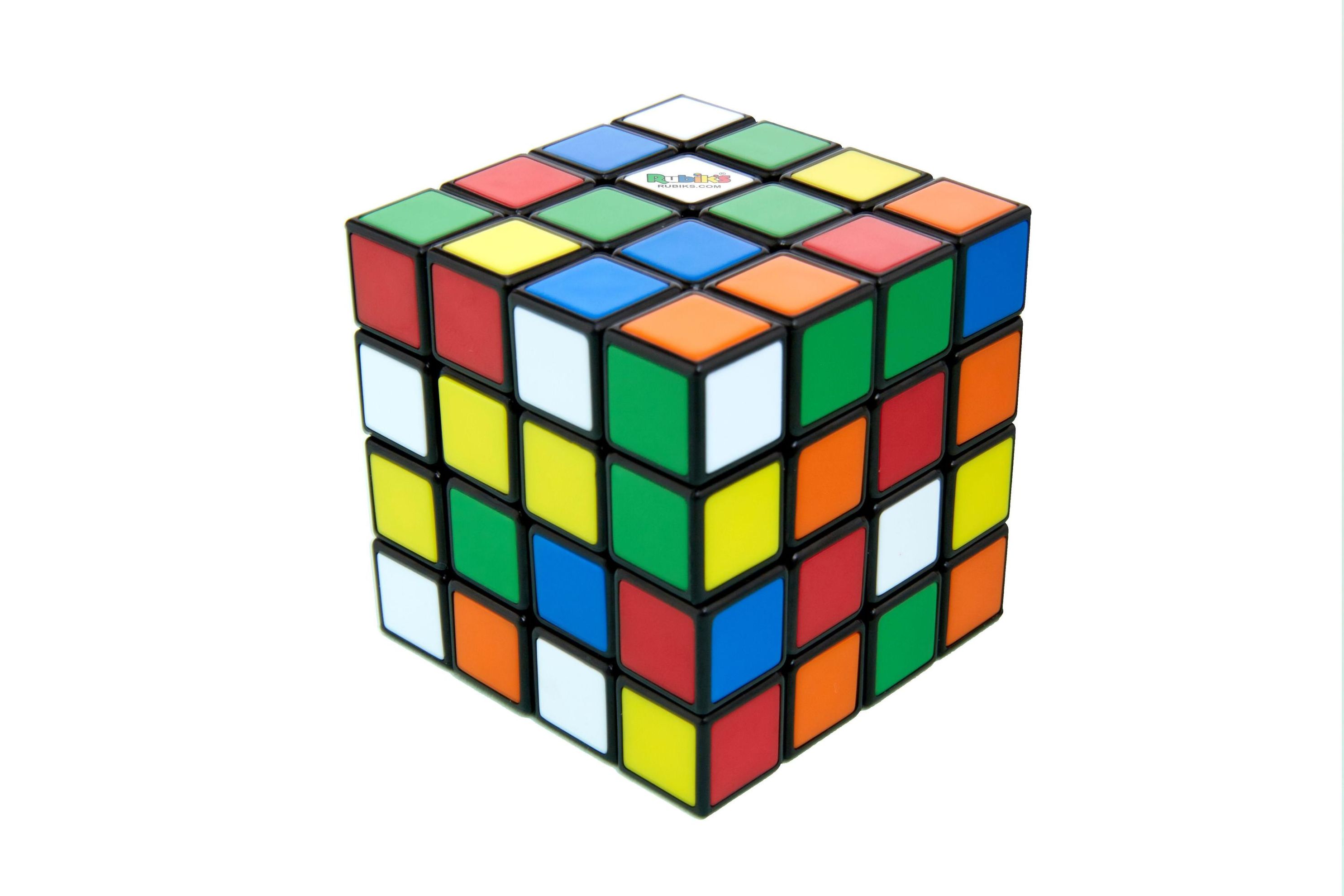 Thinkfun - 76400 - Rubik's Master, Zauberwürfel im 4x4 Format, größere  Herausforderung als der original Rubik's Cube 3x3 | Weltbild.at