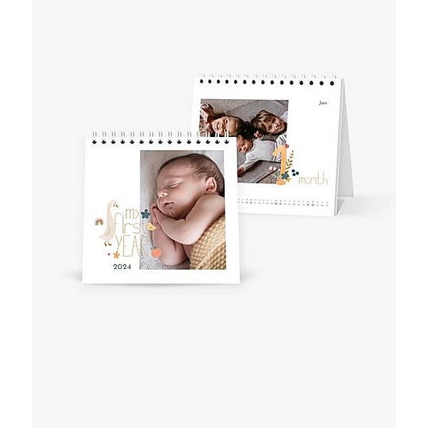 Tischkalender 2024 gestalten mit eigenen Fotos (14,5 x 14,5 cm) im Design My First Year