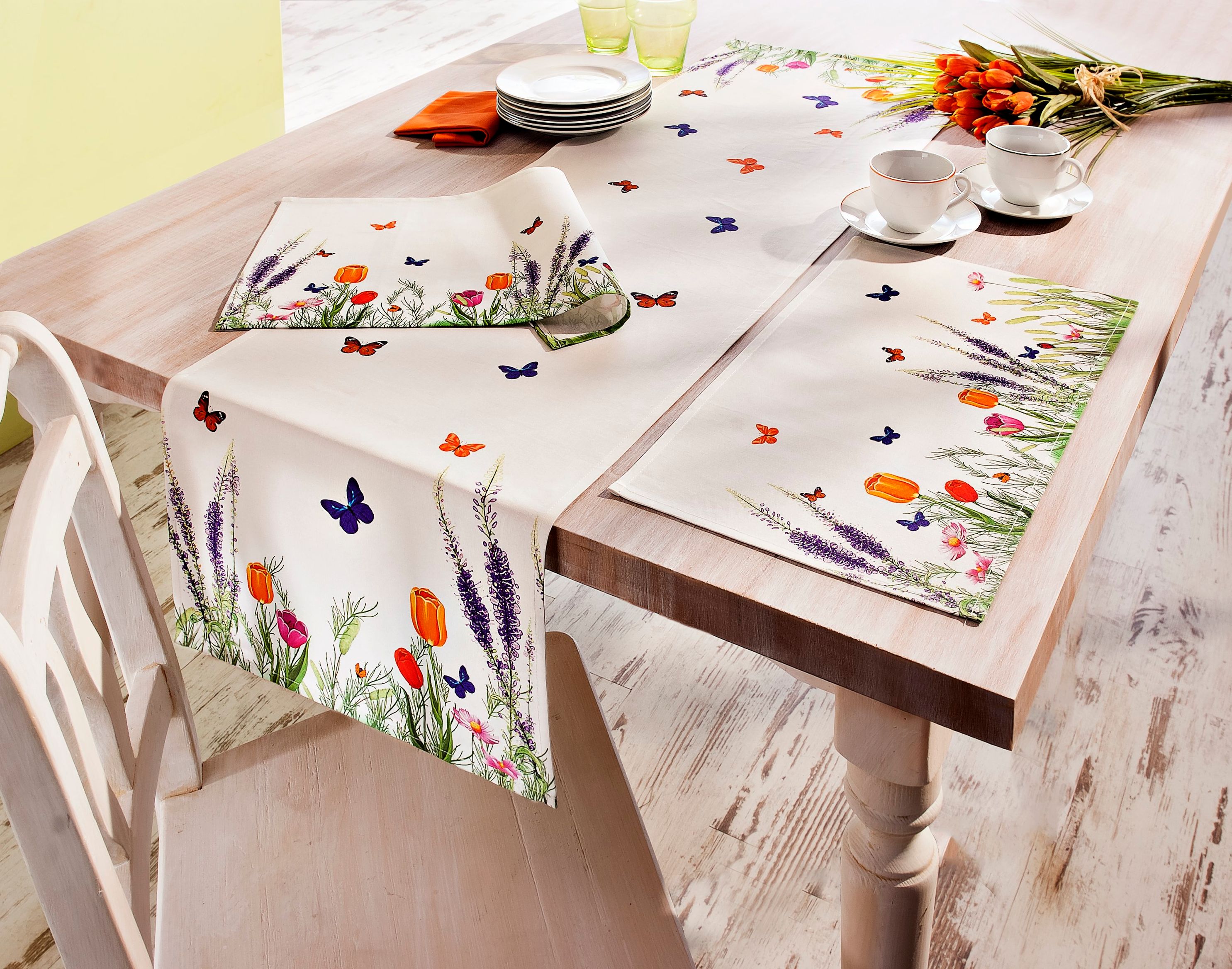 Tischläufer Blumenwiese, 140 x 40 cm bestellen | Weltbild.de