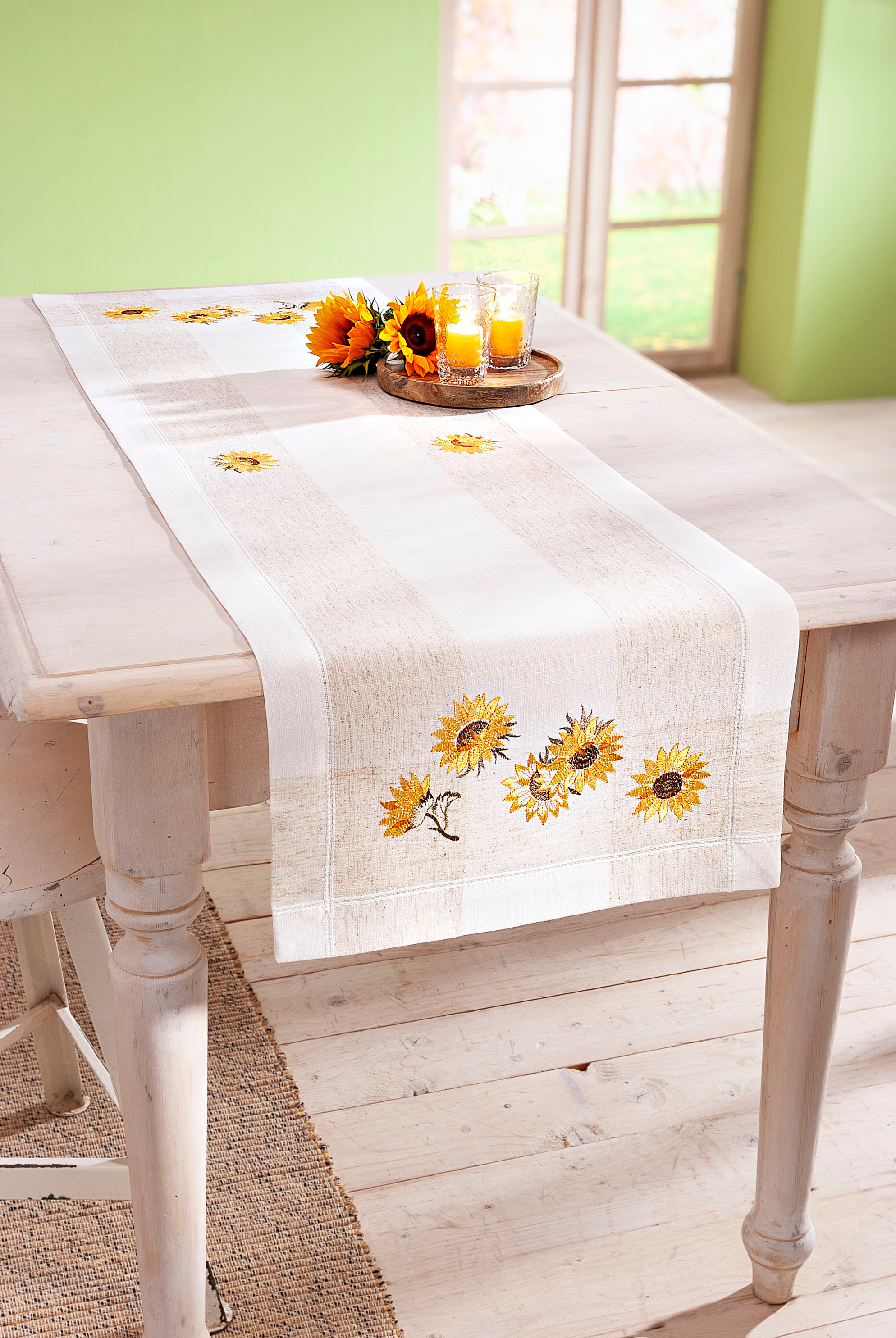Tischläufer Sonnenblumen mit Stickerei, 40 x 140 cm