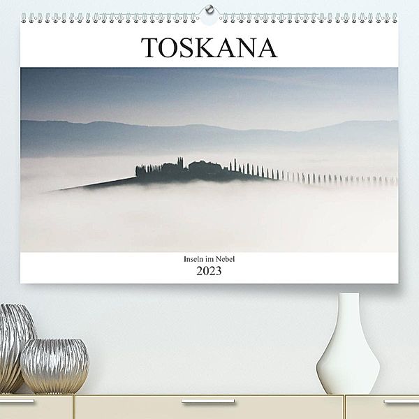 Toskana - Inseln im Nebel (Premium, hochwertiger DIN A2 Wandkalender 2023, Kunstdruck in Hochglanz), Peter Schürholz