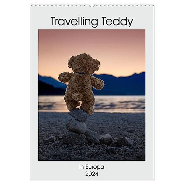 Travelling Teddy in Europa (Wandkalender 2024 DIN A2 hoch), CALVENDO Monatskalender, Christian Kneidinger C-K-Images