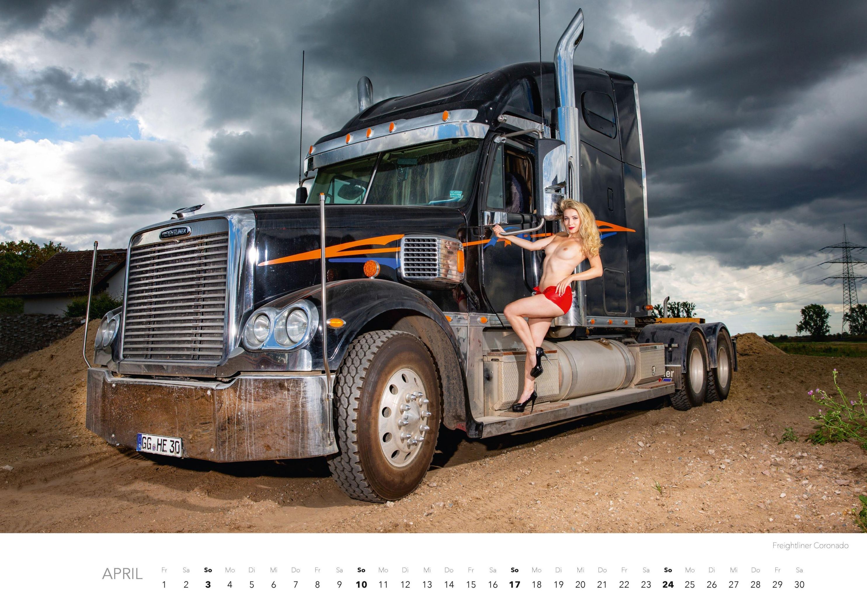 Trucker-Träume Erotikkalender 2022 - Sexy Girls & Supertrucks - Kalender  bestellen