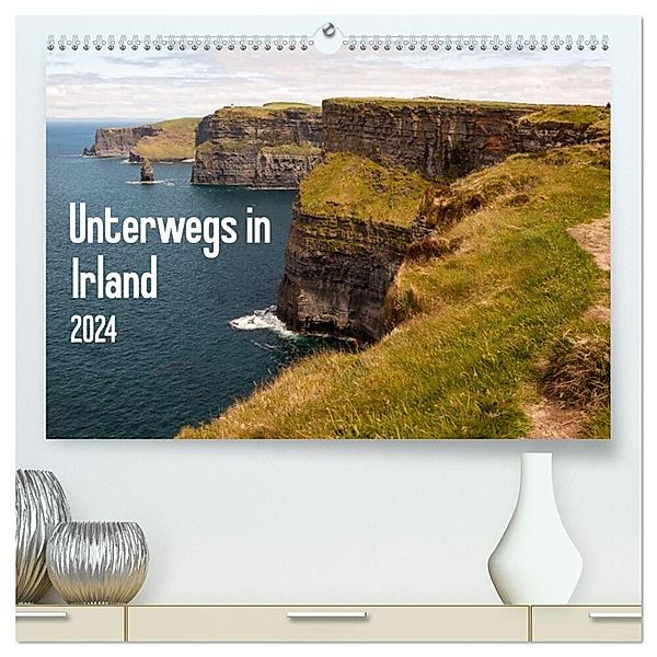 Unterwegs in Irland / CH-Version (hochwertiger Premium Wandkalender 2024 DIN A2 quer), Kunstdruck in Hochglanz, Daniela Scholz