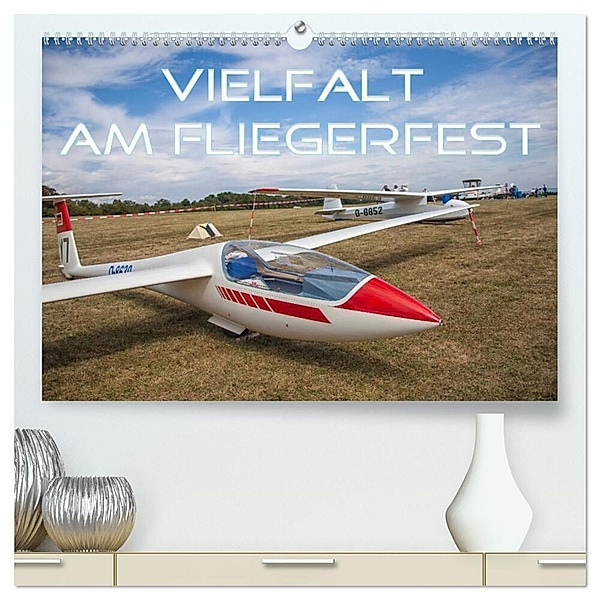 Vielfalt am Fliegerfest (hochwertiger Premium Wandkalender 2024 DIN A2 quer), Kunstdruck in Hochglanz, Liselotte Brunner-Klaus