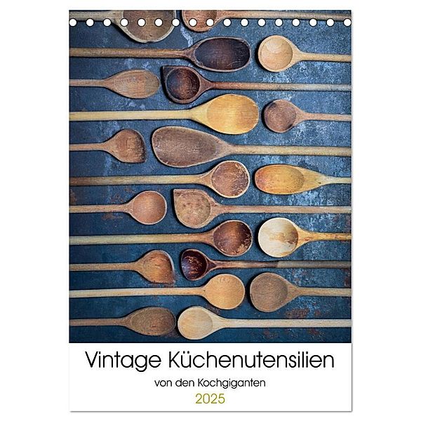 Vintage Küchenutensilien (Tischkalender 2025 DIN A5 hoch), CALVENDO Monatskalender, Calvendo, Kochgiganten