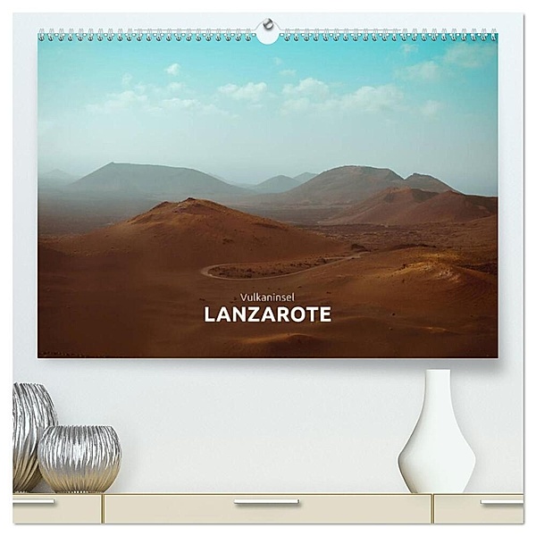 Vulkaninsel - Lanzarote (hochwertiger Premium Wandkalender 2024 DIN A2 quer), Kunstdruck in Hochglanz, Marta Rumszauer