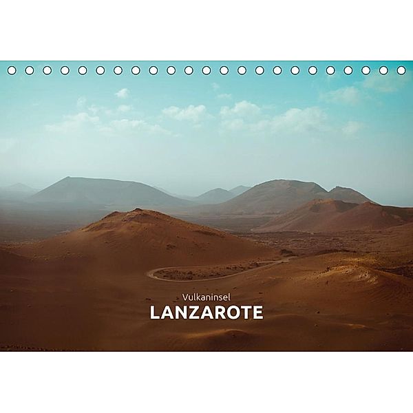 Vulkaninsel - Lanzarote (Tischkalender 2020 DIN A5 quer), Marta Rumszauer