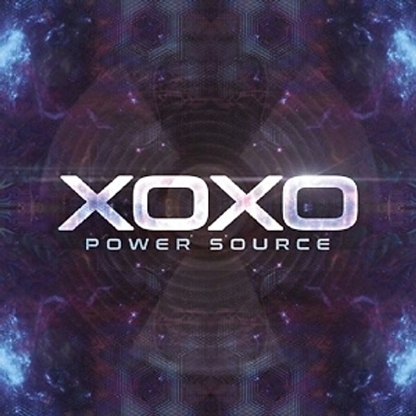 Xoxo, Power Source