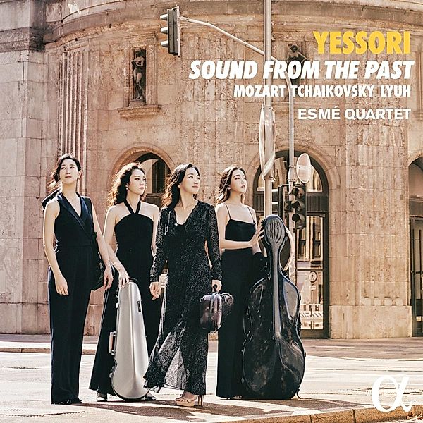 Yessori Sound From The Past, Esmé Quartet