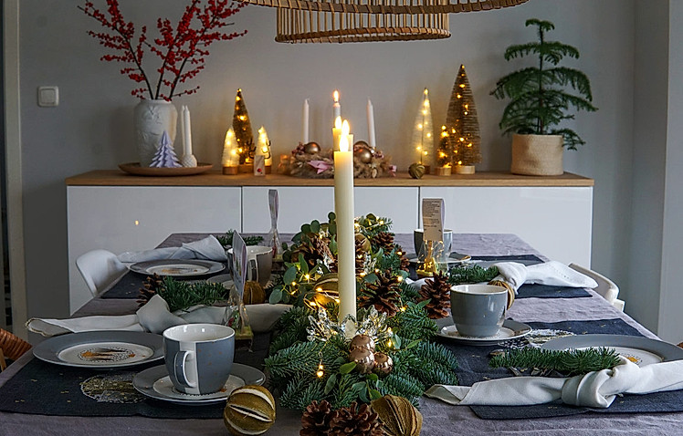 Tischdeko Weihnachten: basteln - einfach und trotzdem opulent