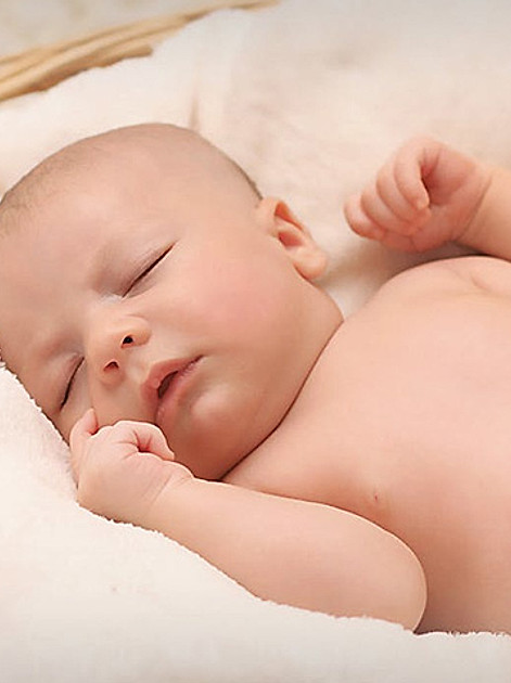 Alle Fakten rund um Babys Schlaf