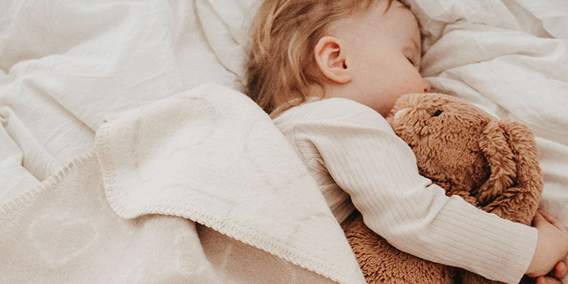 Babybettausstattung | Ruhig & Stilvoll in den Schlaf