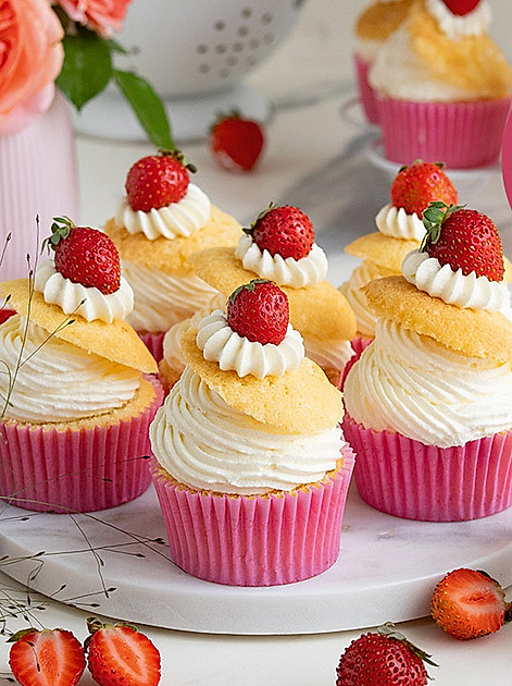 Cupcakes mit Erdbeeren von Rossi